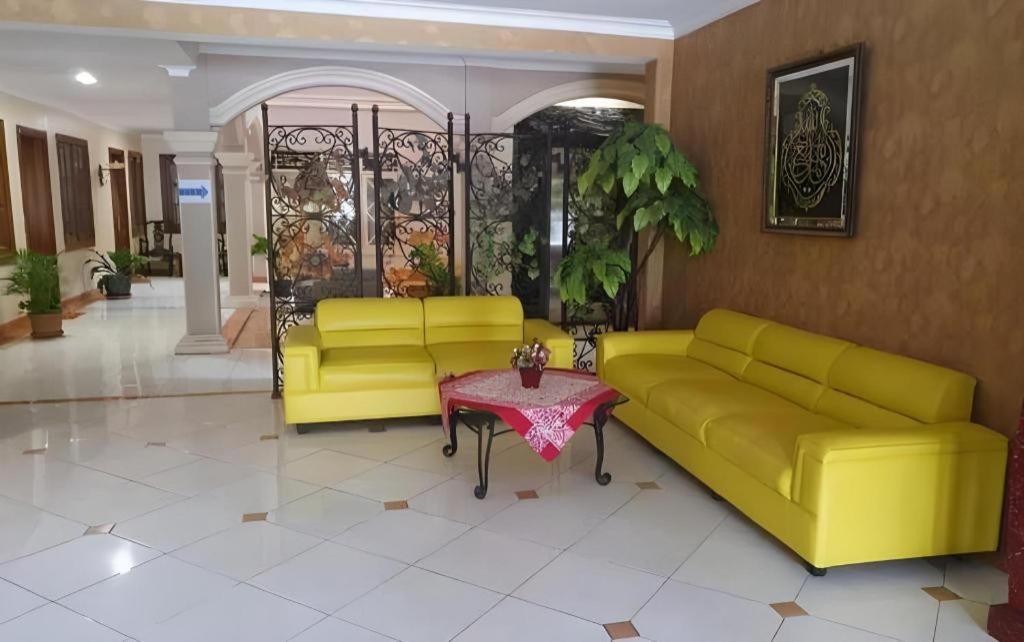 Mahadria Hotel 세랑 외부 사진